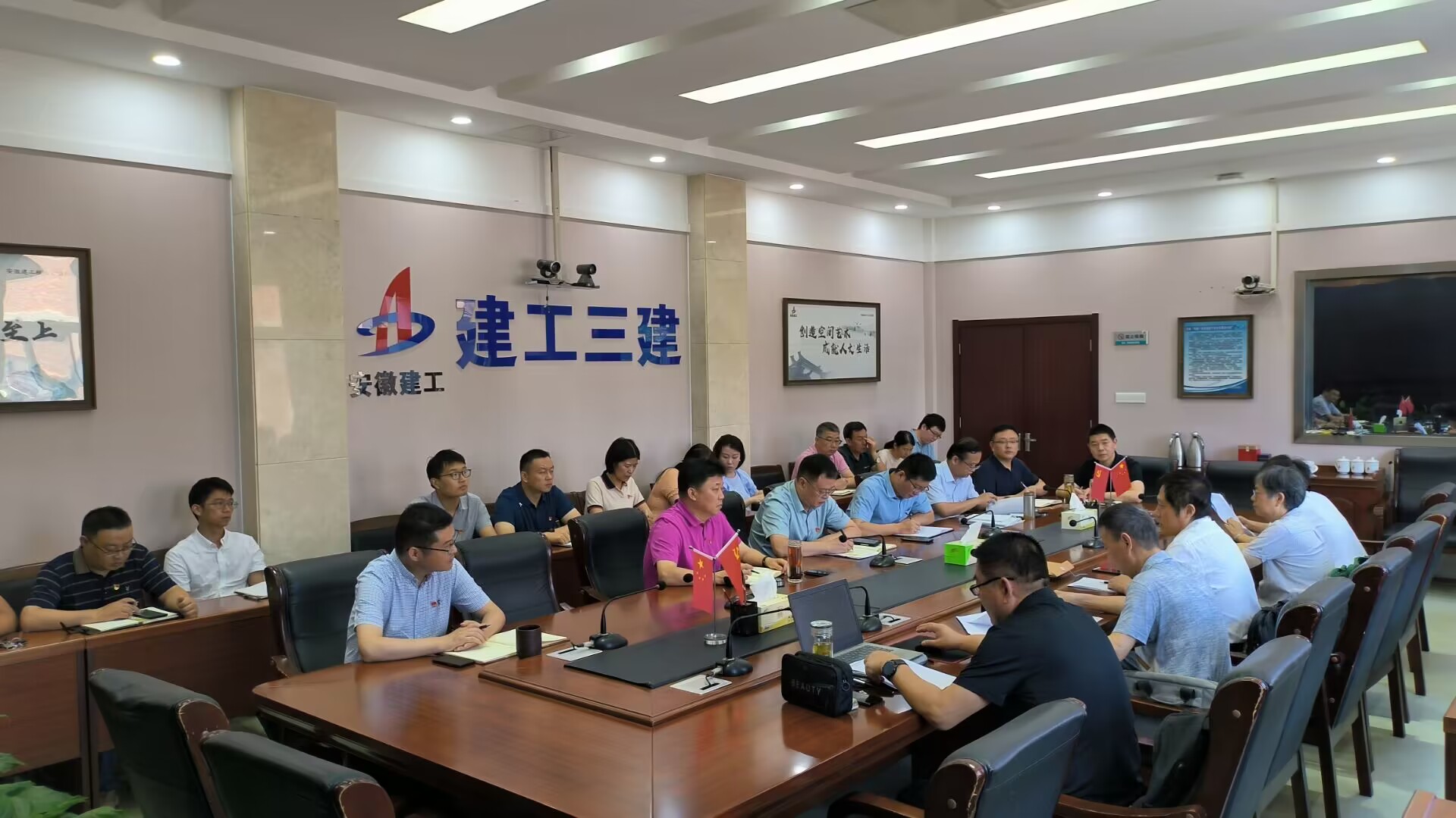 184D60D48BEEB7BE8EA7735475F9E70F.jpg 184D60D48BEEB7BE8EA7735475F9E70F.jpg